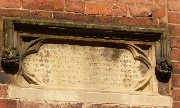 Photograph of plaque commemorating the death of Parliamentary general Lord Brooke in Lichfield in March 1643. Photograph by JRPG, taken from Wikipedia