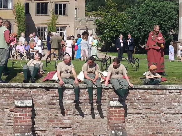 Waiting for lunch... 